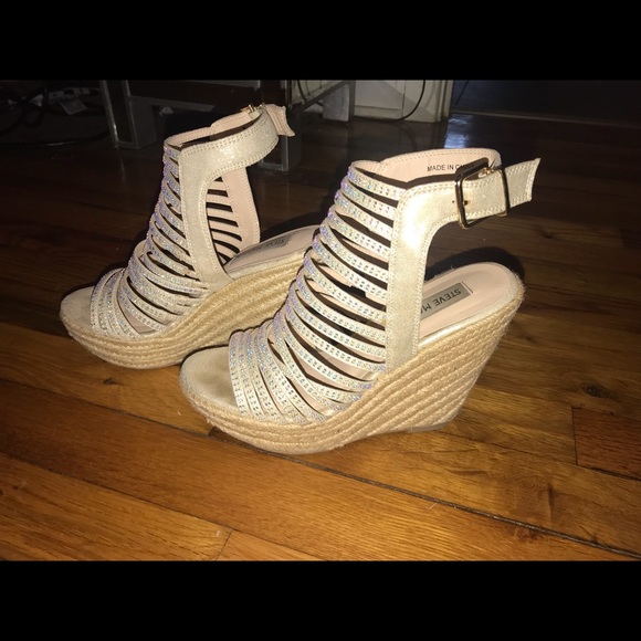 Steve Madden Shoes - Steve Madden Wedges